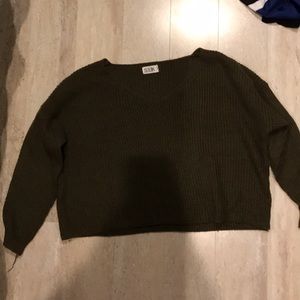 cropped LF sweater army green